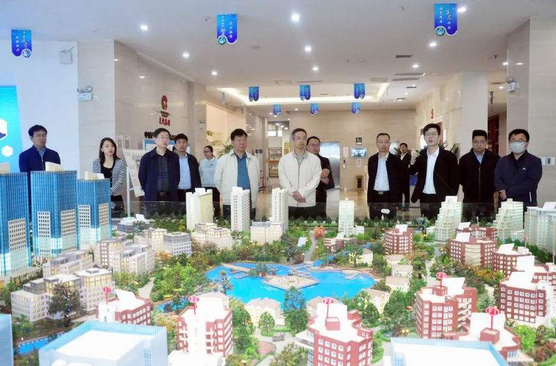 1689406211149975.jpg 640.jpg